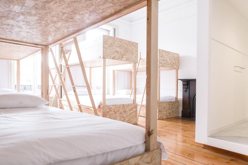 Republica & Albergue